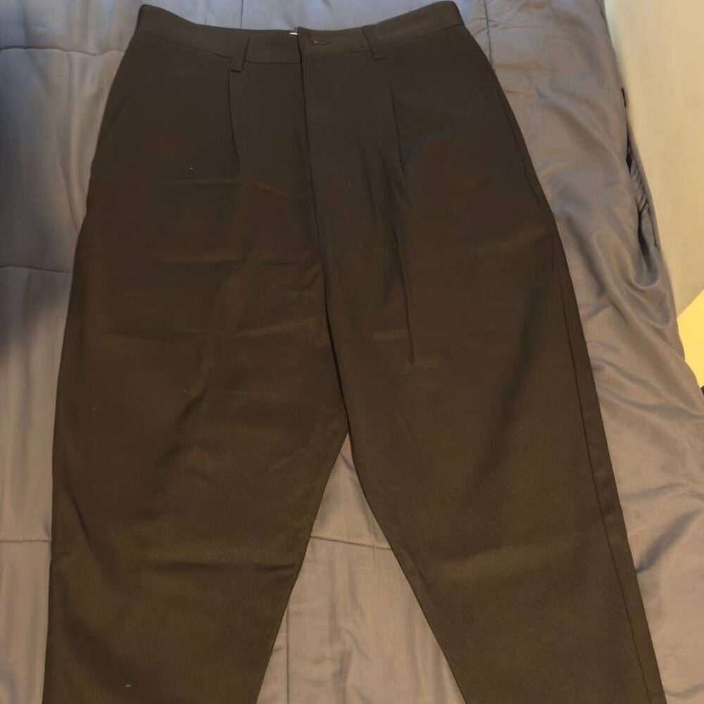 AMI Oversized Carrot Fit Trousers
